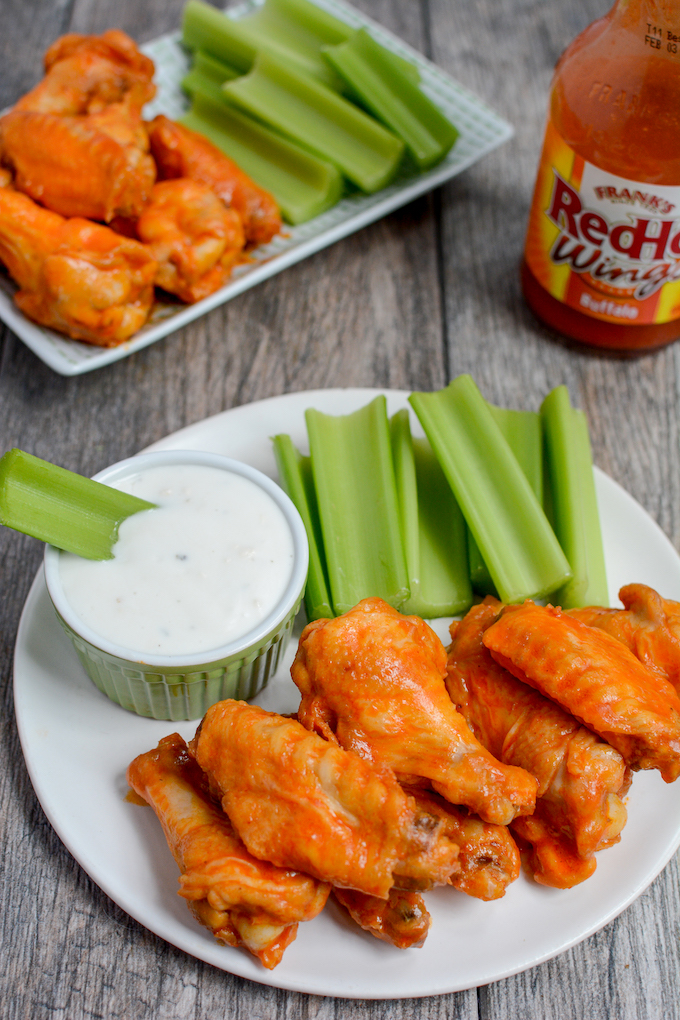Air Fryer Buffalo Chicken Wings 20 air fryer buffalo chicken wings with celery and blue cheese